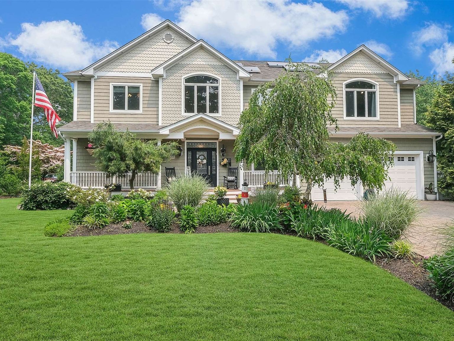 35 18th Avenue, Ronkonkoma, NY 11779 Zillow