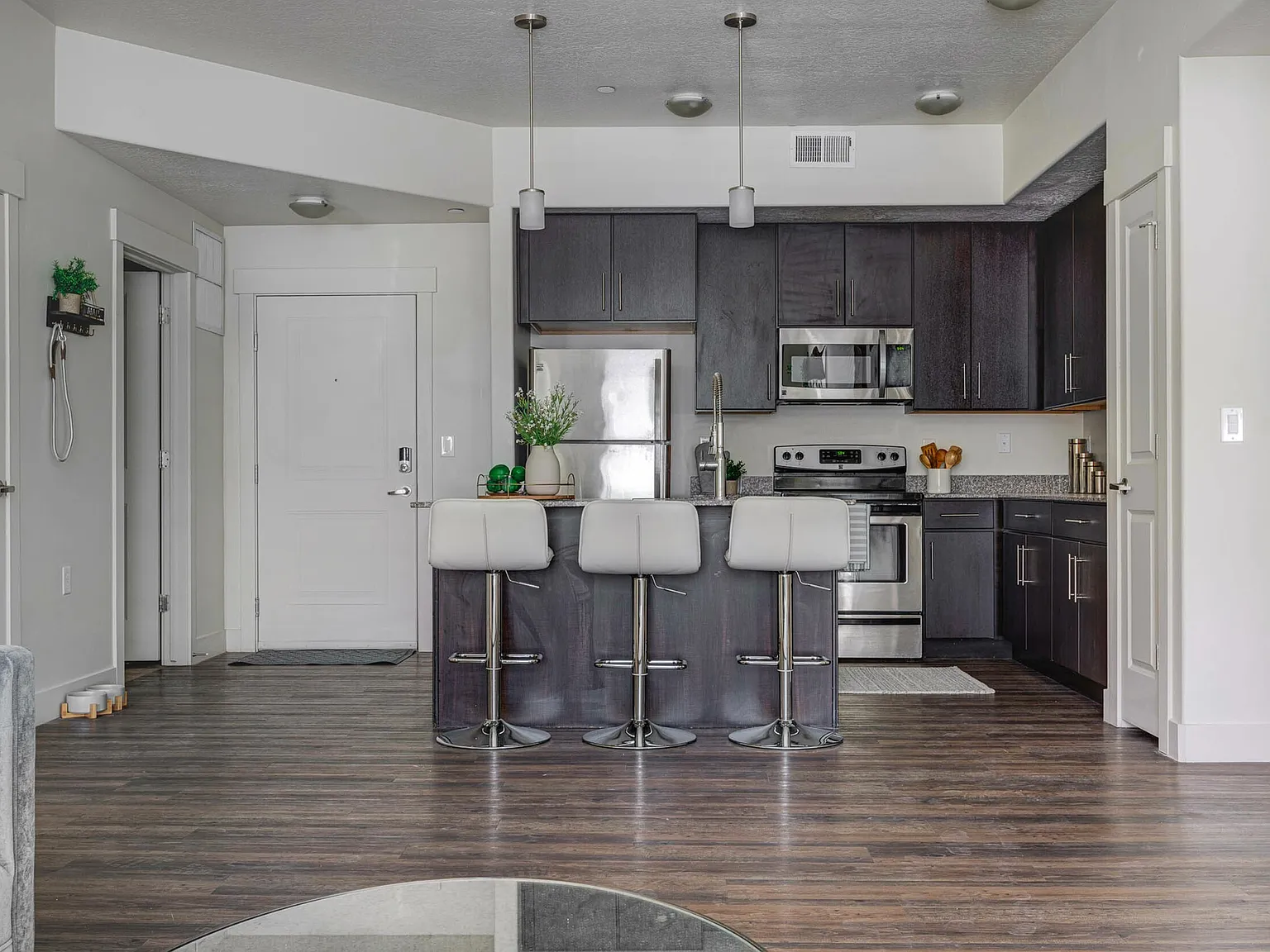 Eaglewood Lofts — Photo 2