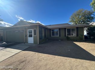 936 Glen Molly Dr, Sparks, NV 89434