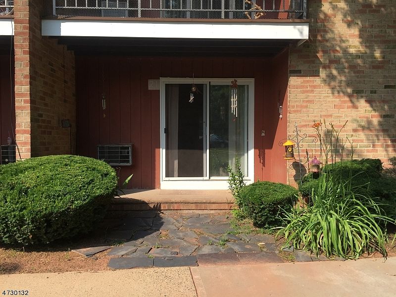 1st image of 808 Eves Drive, 2I