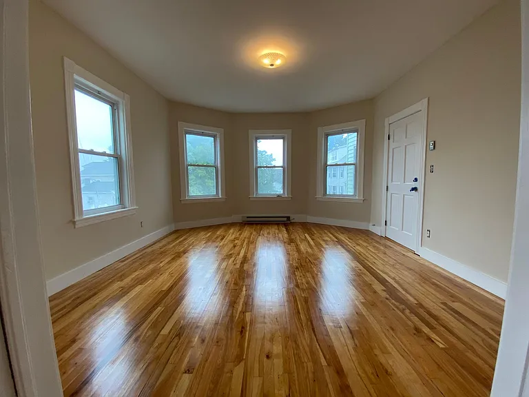 6 Almont Ave #2 — Photo 8