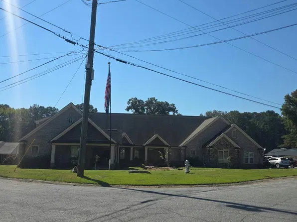 1455 Wimbledon Dr, Kennesaw, GA 30144