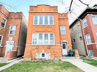 5109 W Roscoe St #2, Chicago, IL 60641