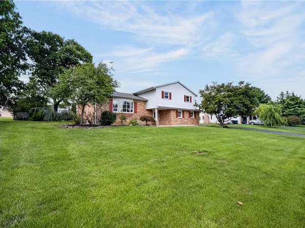 1160 Brentwood Ave, Bethlehem, PA 18017