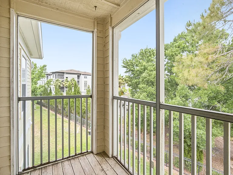 18367 Bridle Club Dr — Photo 19