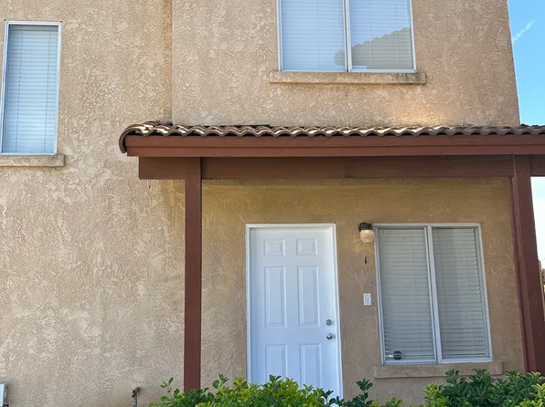 8009 Latham Ct APT 1, Bakersfield, CA 93306