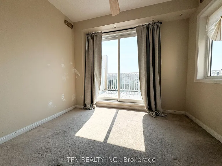 588 Shoreline Dr #3 — Photo 30