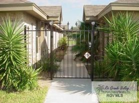 300 W Amy Dr, San Juan, TX