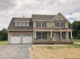 35 Parsonage Farm Ln, Montgomery, NY 12549