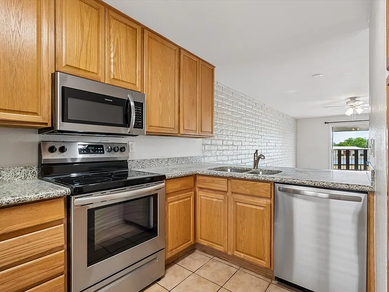 4354 N 82nd St #234 — Photo 4