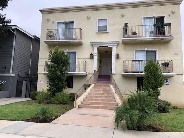 15101 Burbank Blvd #104