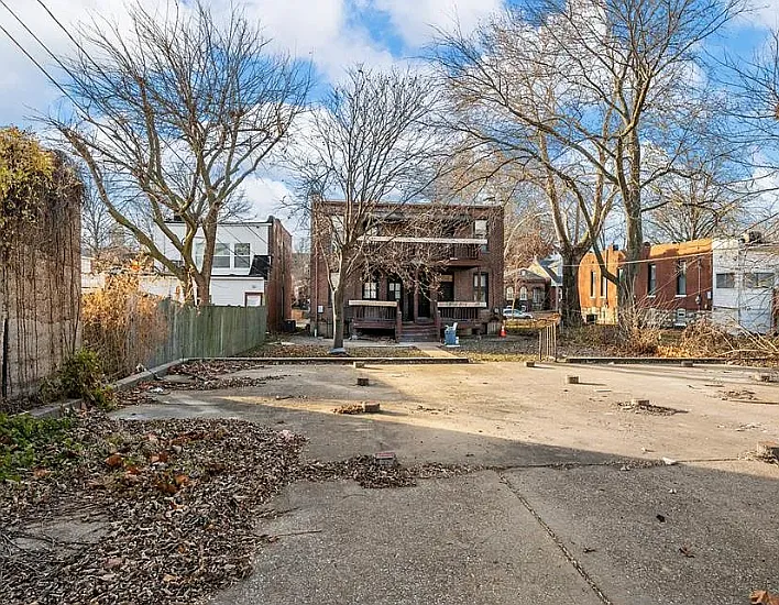 5431 Odell St #A — Photo 3