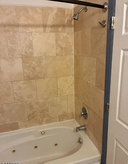 294 Randolph Ave — Photo 10