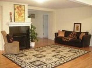 11 Wright St, North Reading, MA 01864