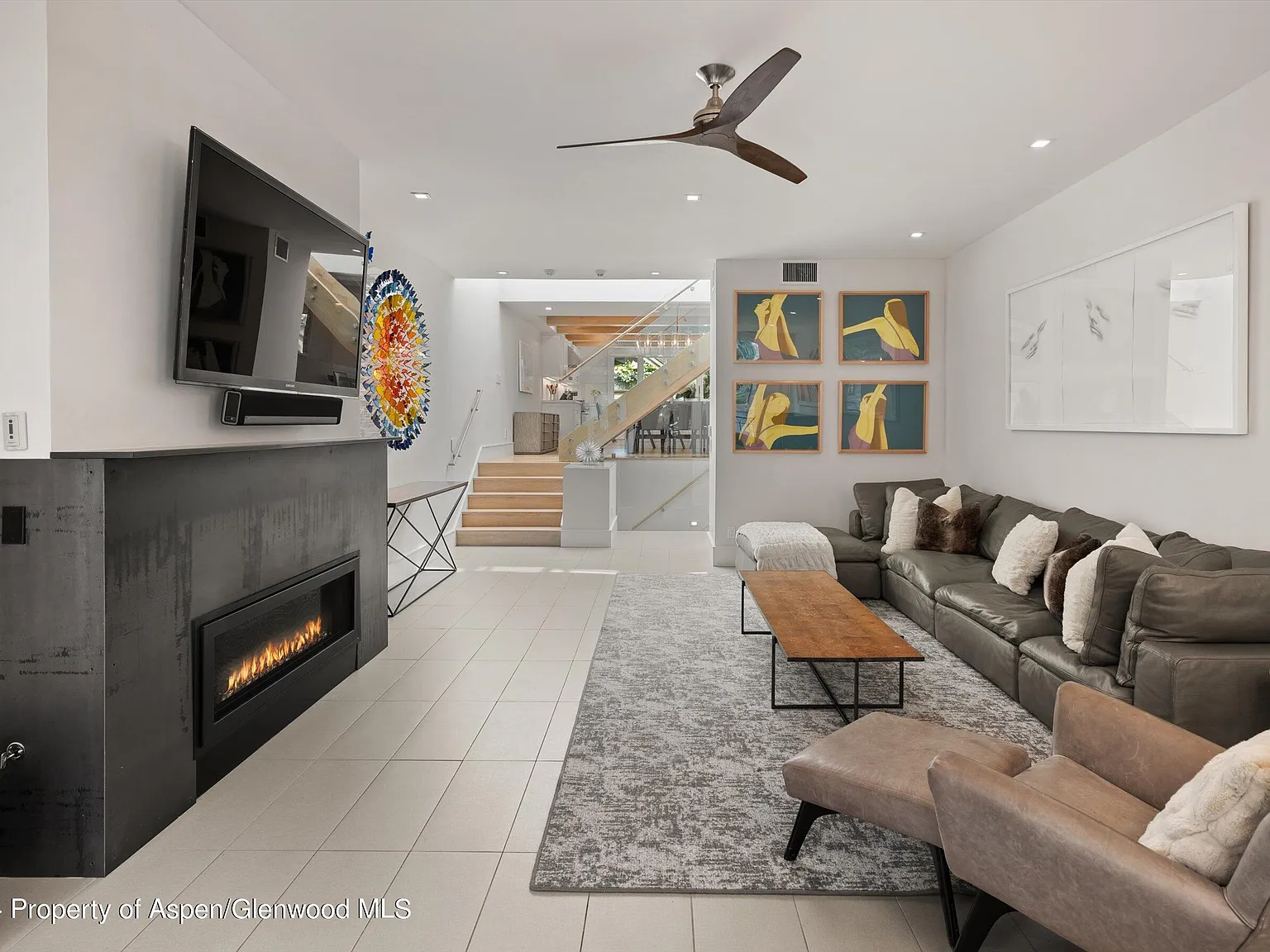 3 bed, 3.5 bath, 2833 sqft, $50,000 — Photo 2