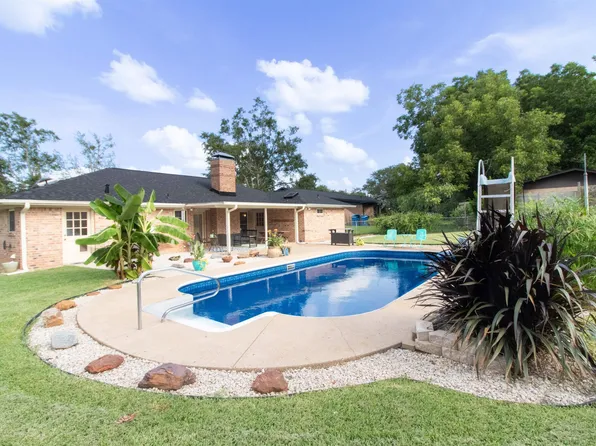 102 Lexington St, Whitehouse, TX 75791