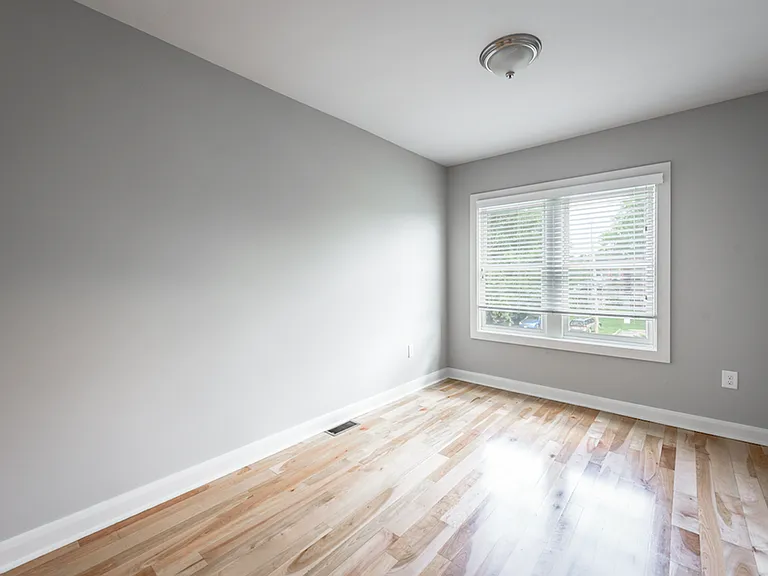 Grant Commons Bedroom