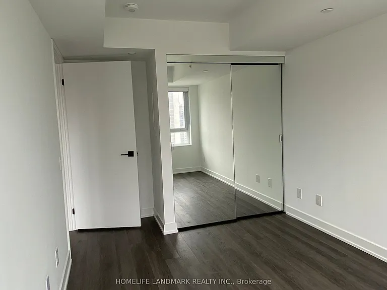 609 Sherbourne St #1401 — Photo 12