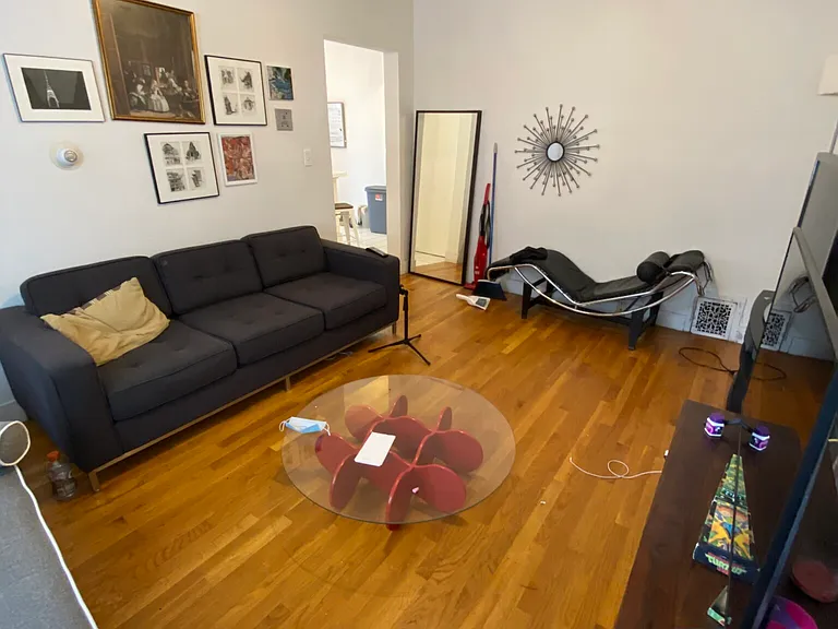 530 Cambridge St #4 — Photo 4