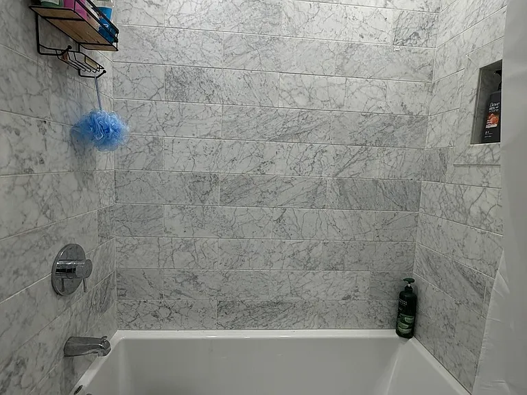 2145 W Fletcher St #3R — Photo 13