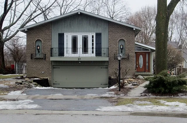 57 Sunset Dr photo 1