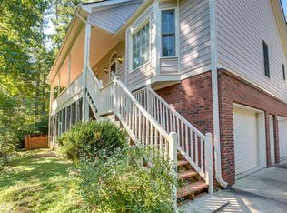 208 Brentwood Ct, Woodstock, GA 30188