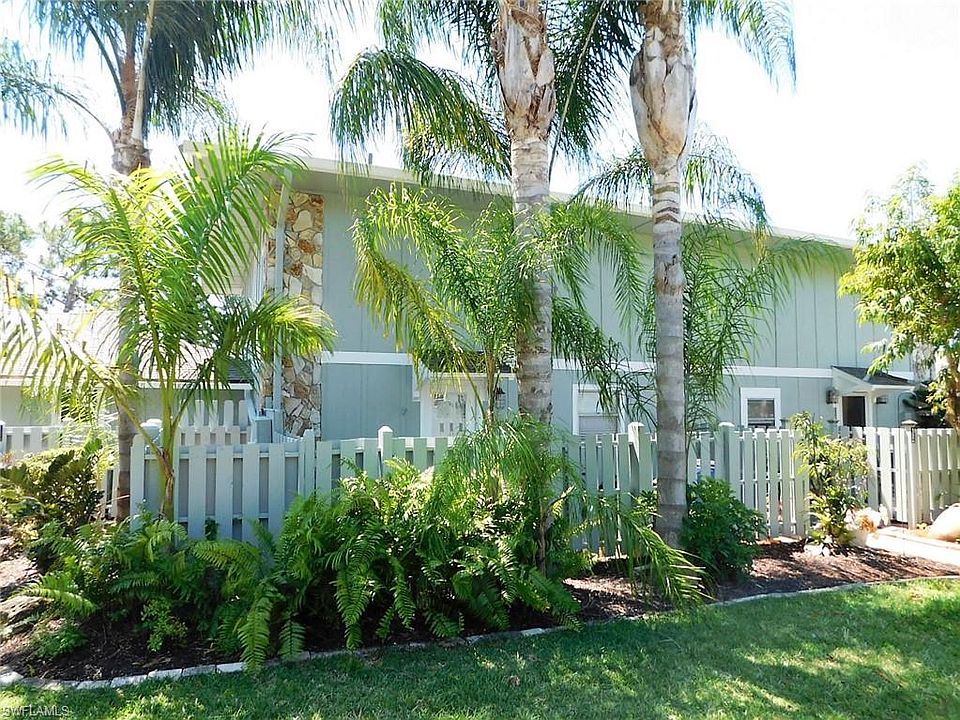 1st image of 4305 Island Cir #2