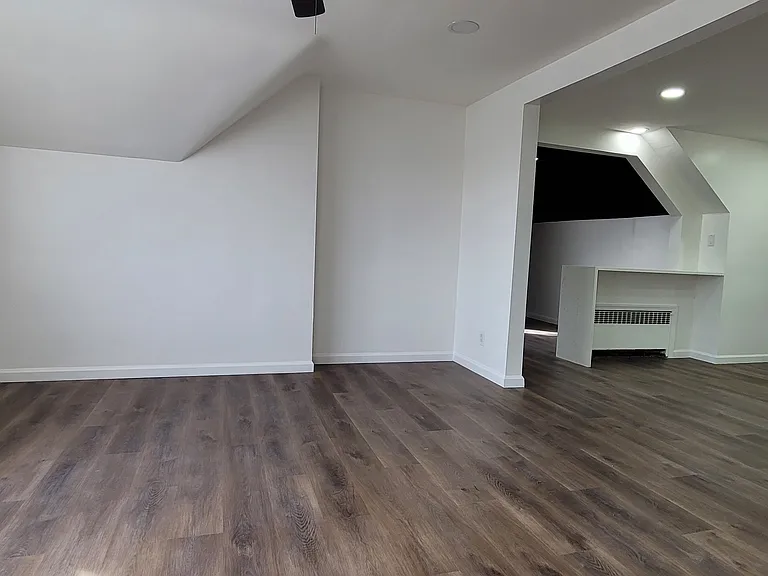 Living room to kitchen open concept floor plan
