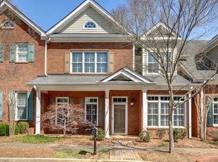 8520 Parker Pl, Roswell, GA 30076