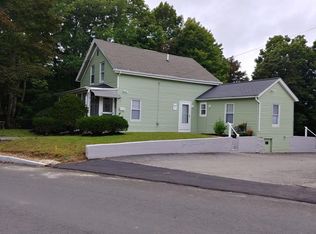 86 Chestnut St, Spencer, MA 01562