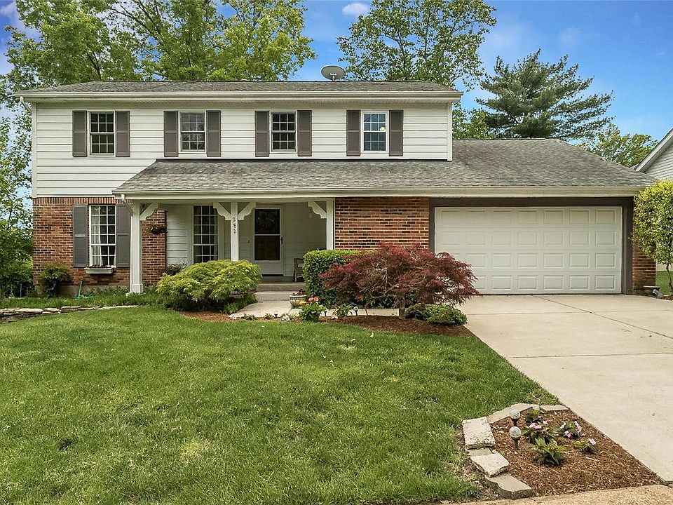 1st image of 282 Oakleigh Woods Dr