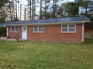 4168 Highway 421 S, McKee, KY 40447