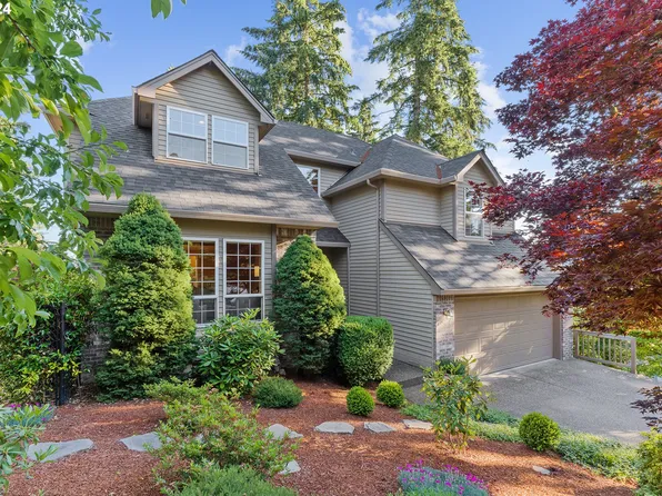 1601 Killarney Dr, West Linn, OR 97068