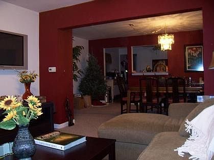 Living Room / Dining Room
