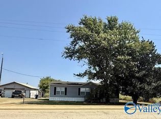 51 Boatfield Ln, Gadsden, AL 35901