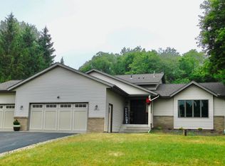 2713 Tranquility Dr, Saint Cloud, MN 56301