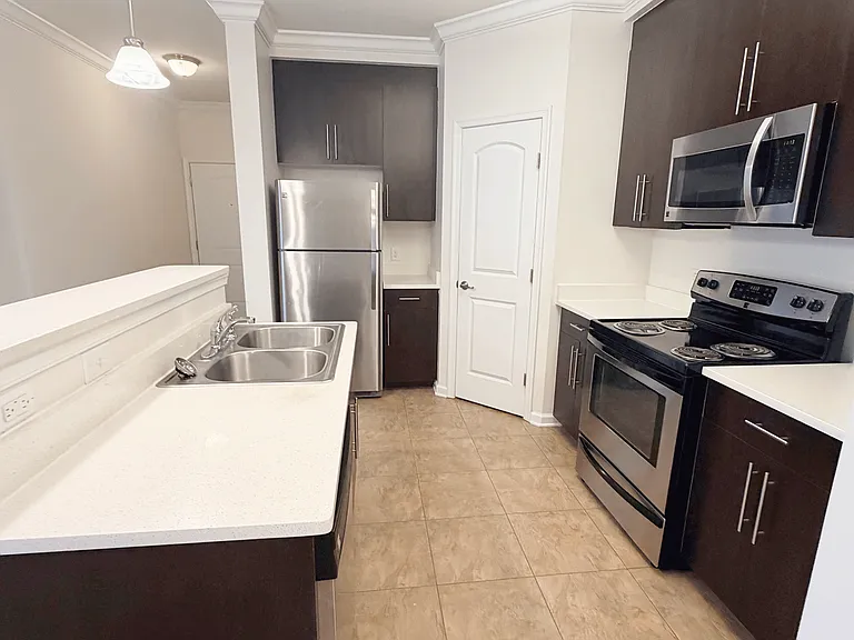 Clairmont at Chesterfield — Photo 131