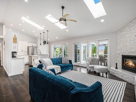 5th image of 5591 Pioneer Ave