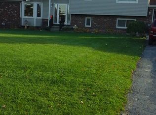 48991 Bemis Rd, Belleville, MI 48111