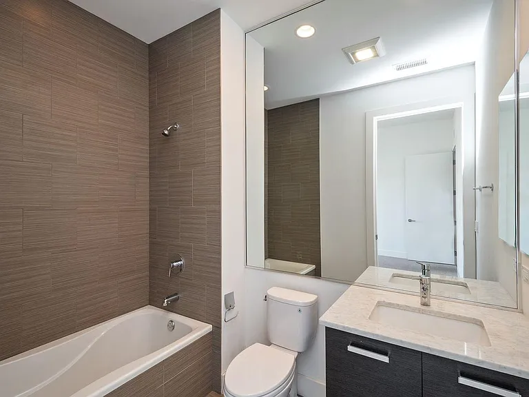 122 S Aberdeen St #5N — Photo 17