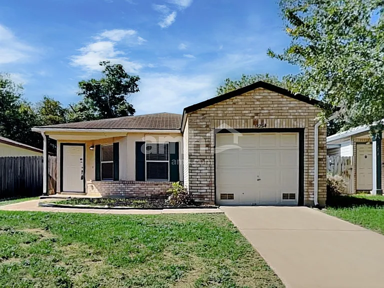 9254 Village Brown — Photo 1
