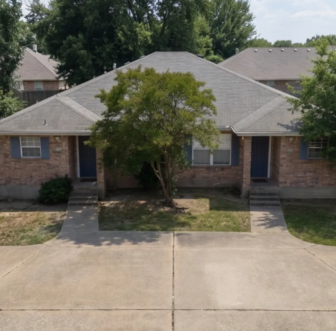 3 bed, 1324 sqft, $1,550 — Photo 1