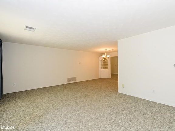 2nd image of 743 Pearl Cir #0