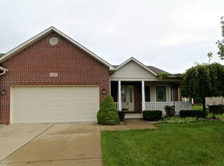 6298 Prince Ct, Flushing, MI 48433