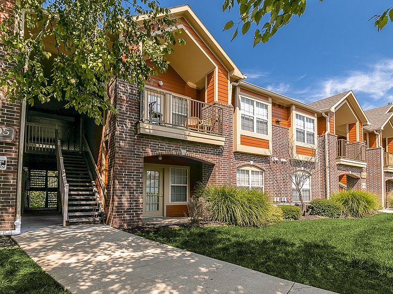 Wild Oak Apartment Homes Apartment Rentals Kansas City, MO Zillow
