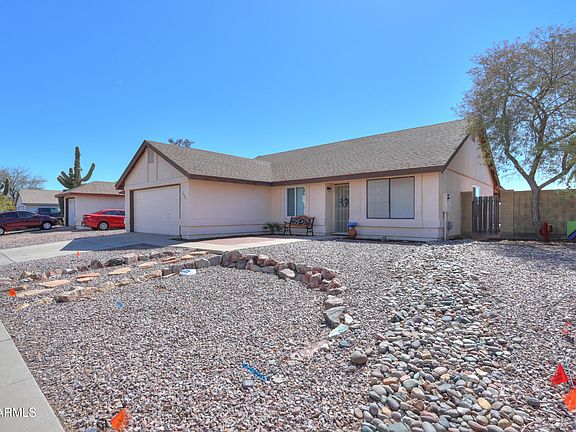 2nd image of 1753 E SHASTA Street