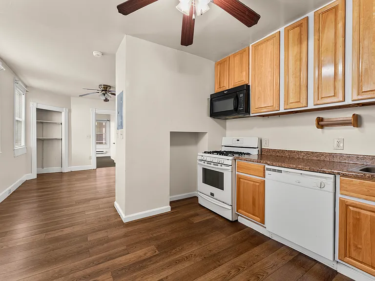 4215 Connecticut Ave #1W — Photo 10