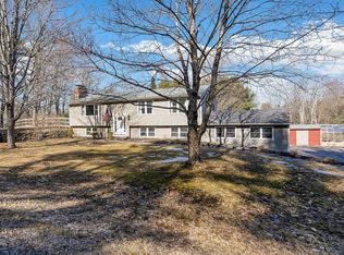 3 Carriage Rd, Freeport, ME 04032