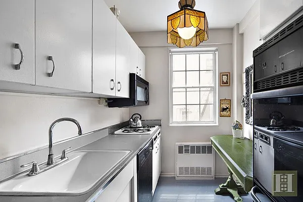 Sold by Halstead Real Estate | media 3