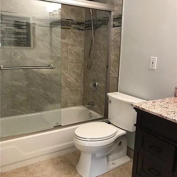 6135 Pattingham Dr — Photo 15